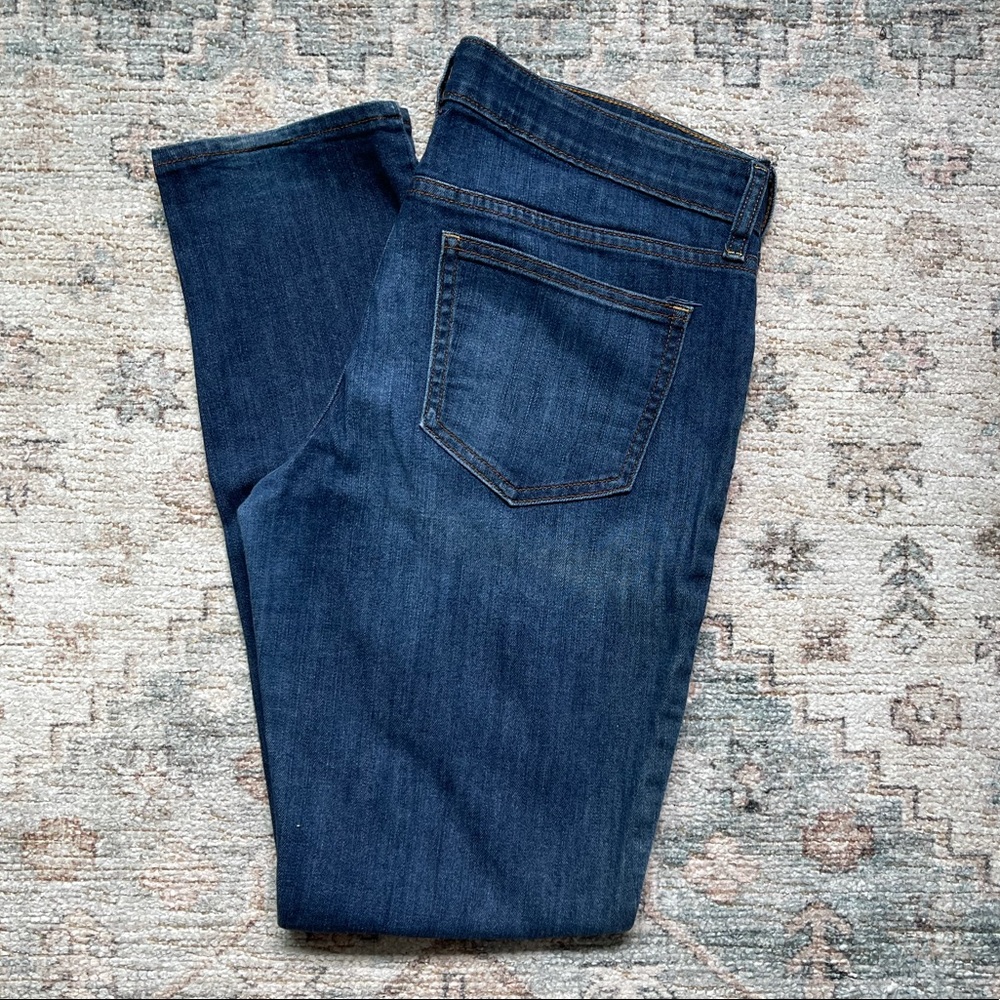 OLD NAVY DIVA STRAIGHT LEG DARK WASH JEAN WOMEN